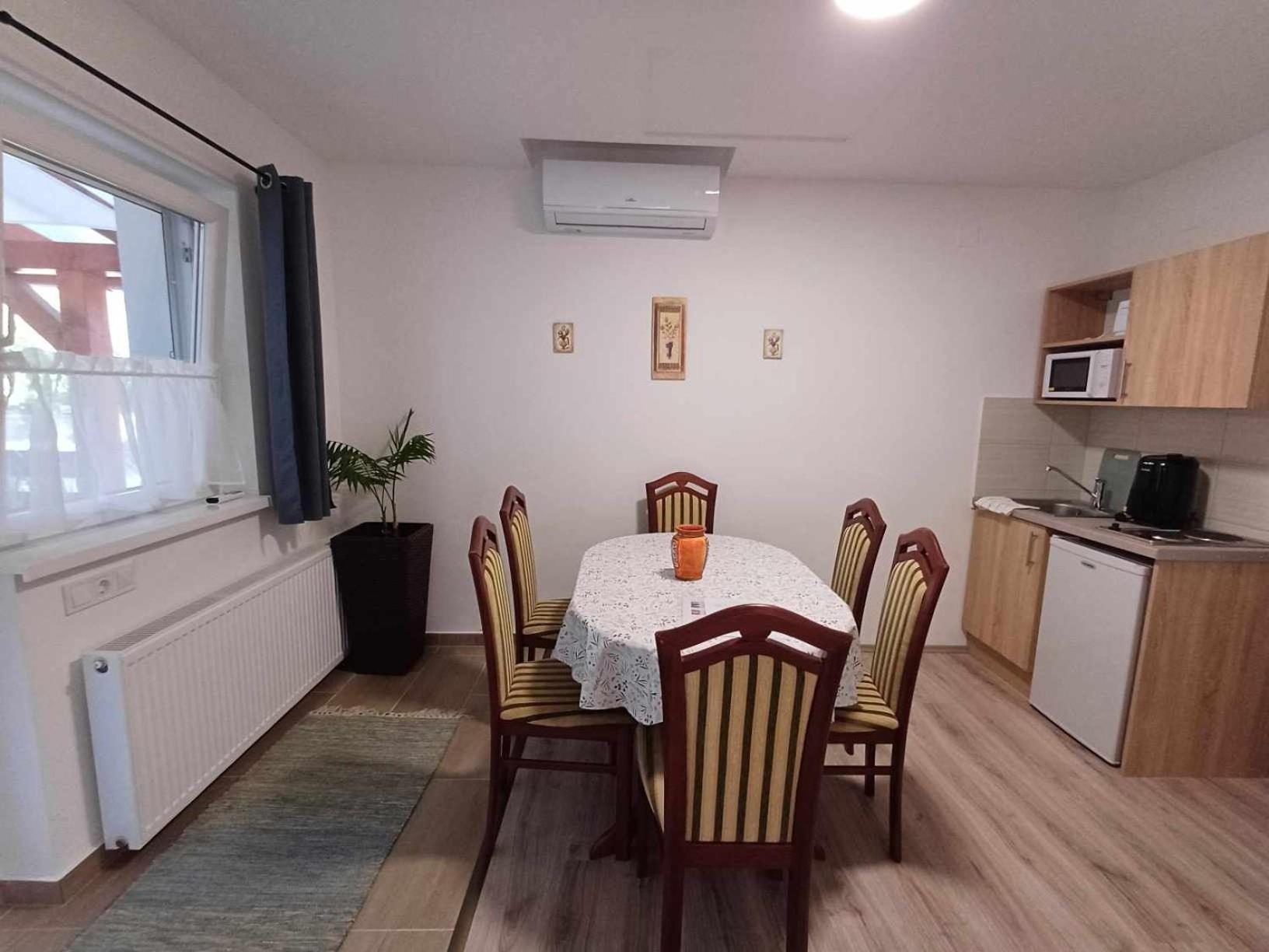 Mini Zoo Apartman Надьканижа Экстерьер фото